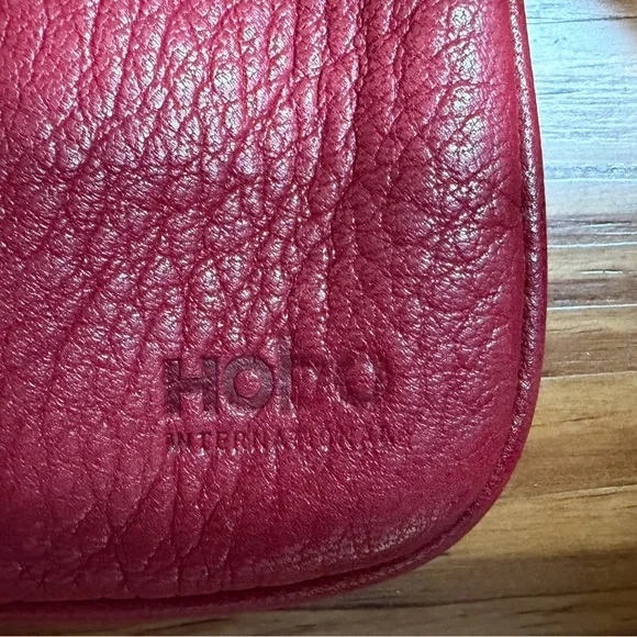 ♥️♥️♥️HOBO Red Leather Wristlet Clutch — FABULOUS ♥️♥️♥️ - Picture 3 of 8